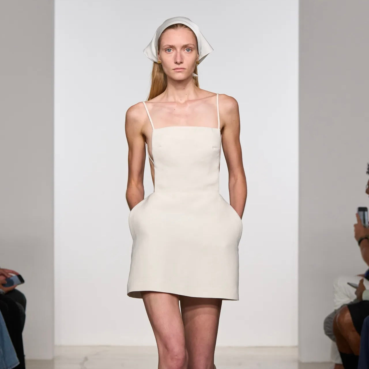 ANN DEMEULEMEESTER 2006AW ベロアジレXS アイボリー ANN DEMEULEMEESTER X SERAX – The Conservatory NYC